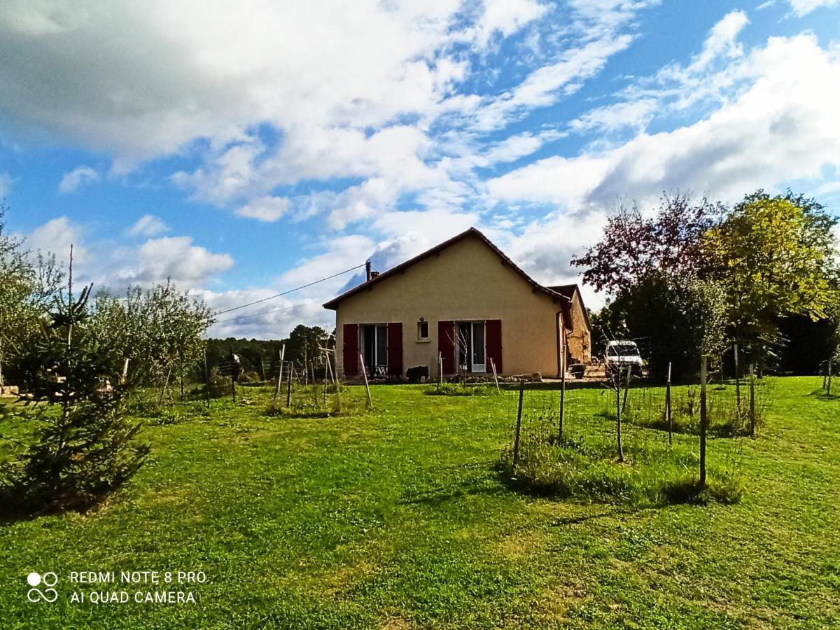 Guest house Les De Beauviel Saint-Jean-d'Eyraud
